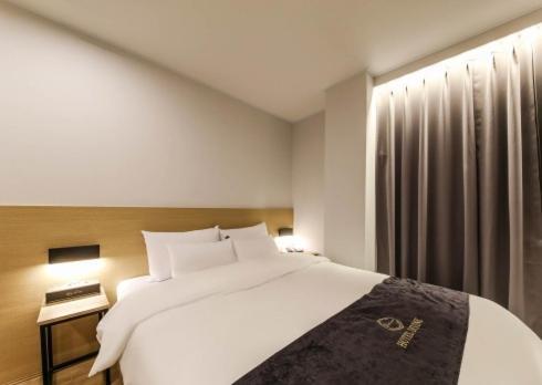 Gwangju Divine Hotel Gwangju Metropolitan City Bilik gambar